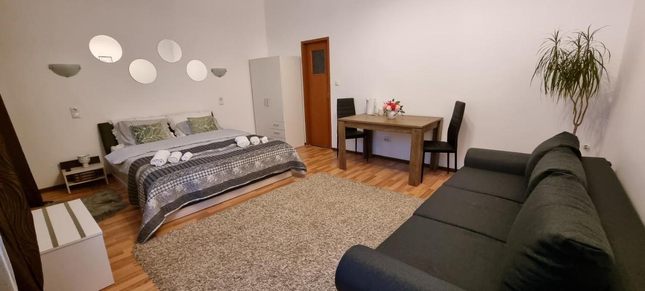 Citadel Rooms Kluž Exteriér fotografie